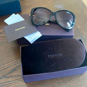 Tom Ford Linda Sunglasses Black Butterfly Frame